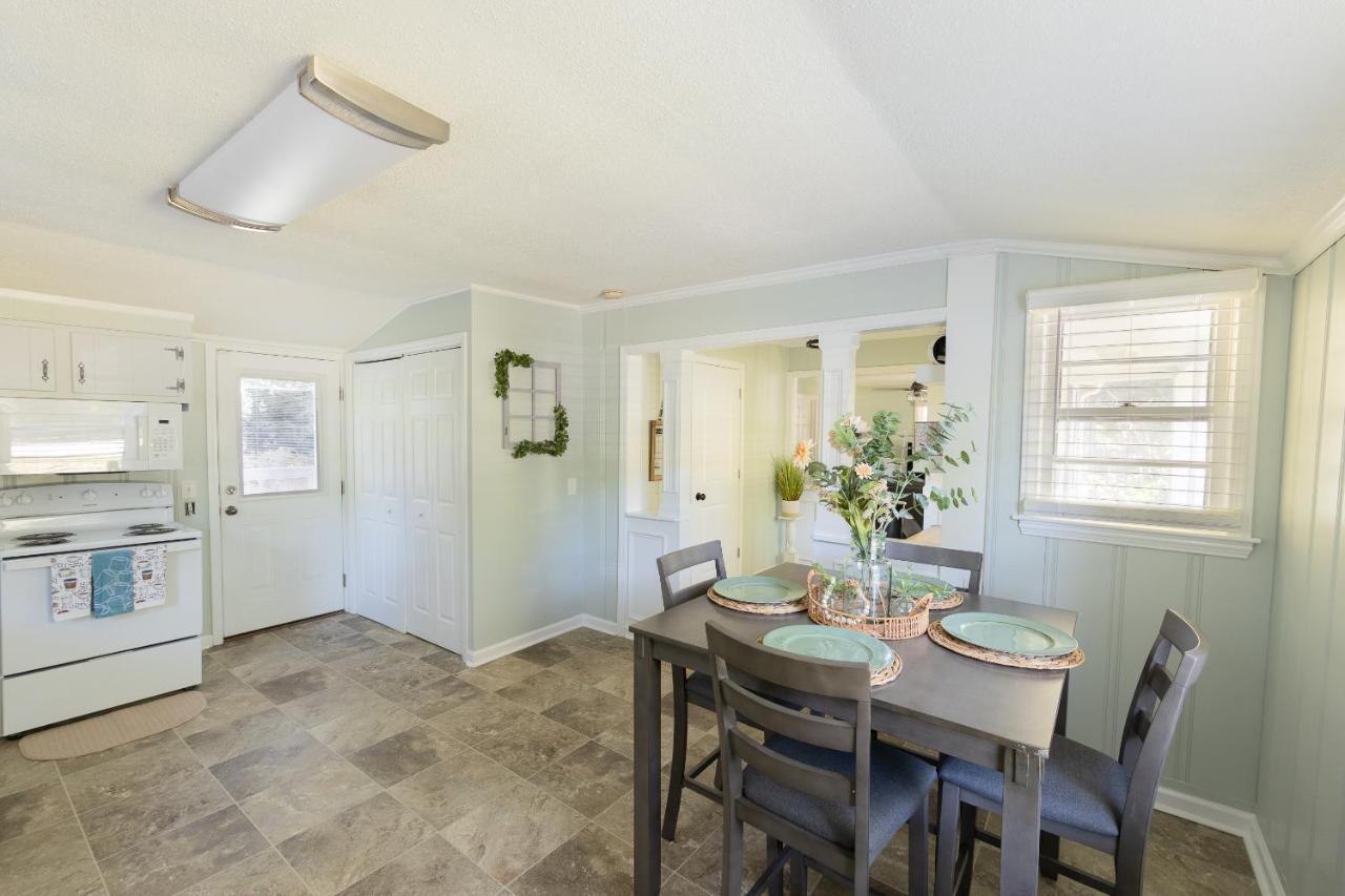 Cute N' Comfy Capers Holiday home