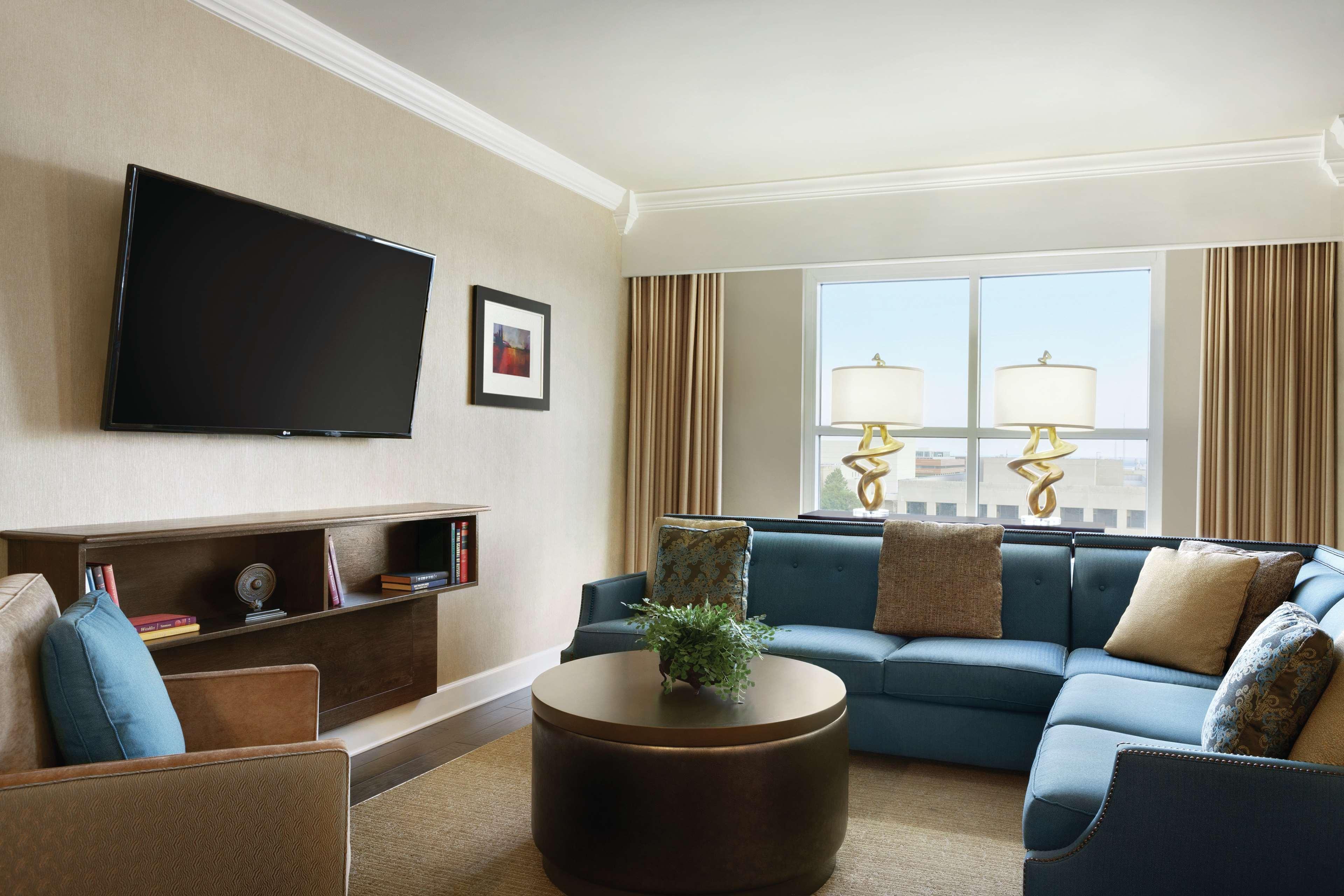 Hotel Hilton Center