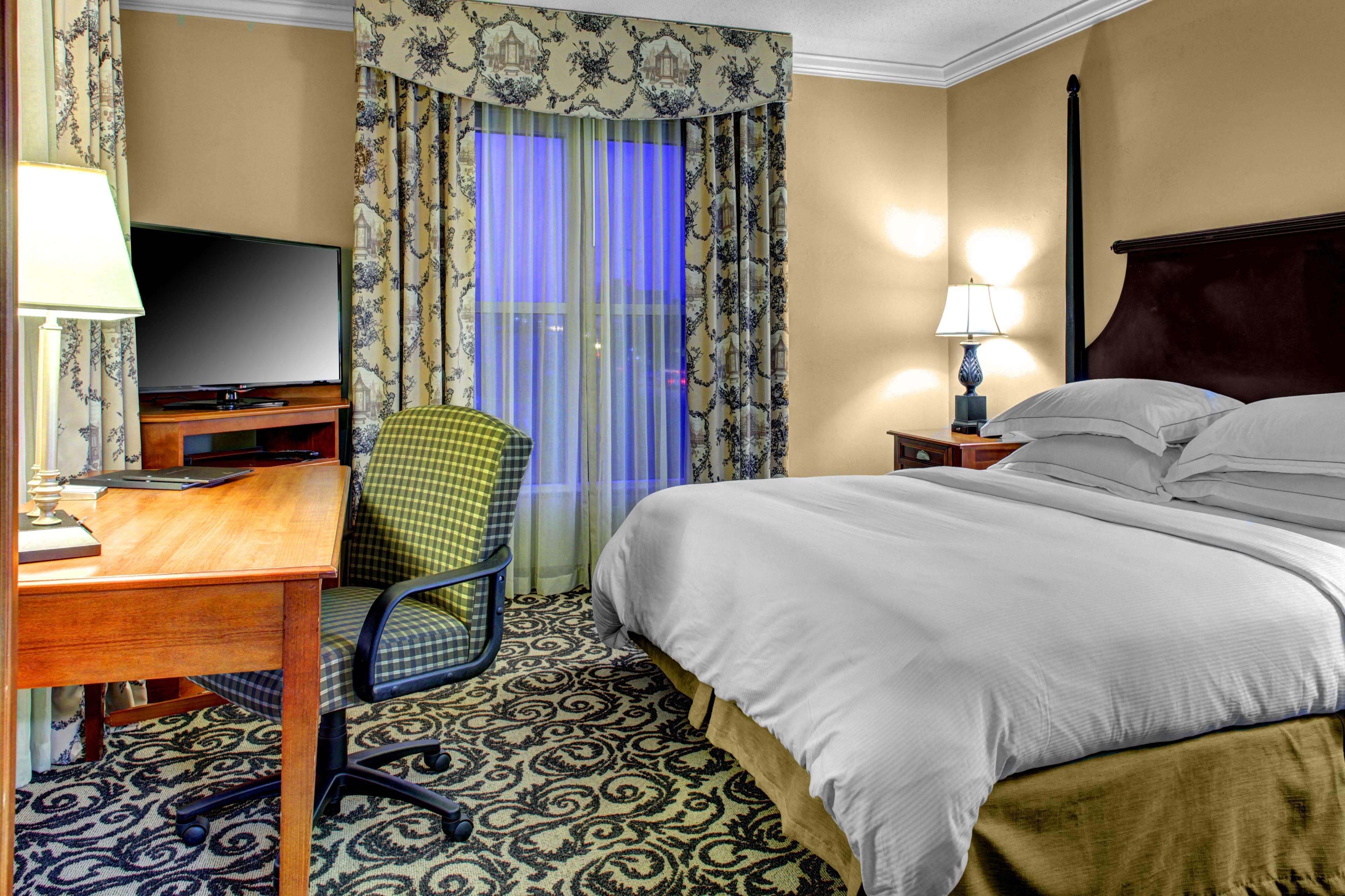 Hotel Hilton Center 4*