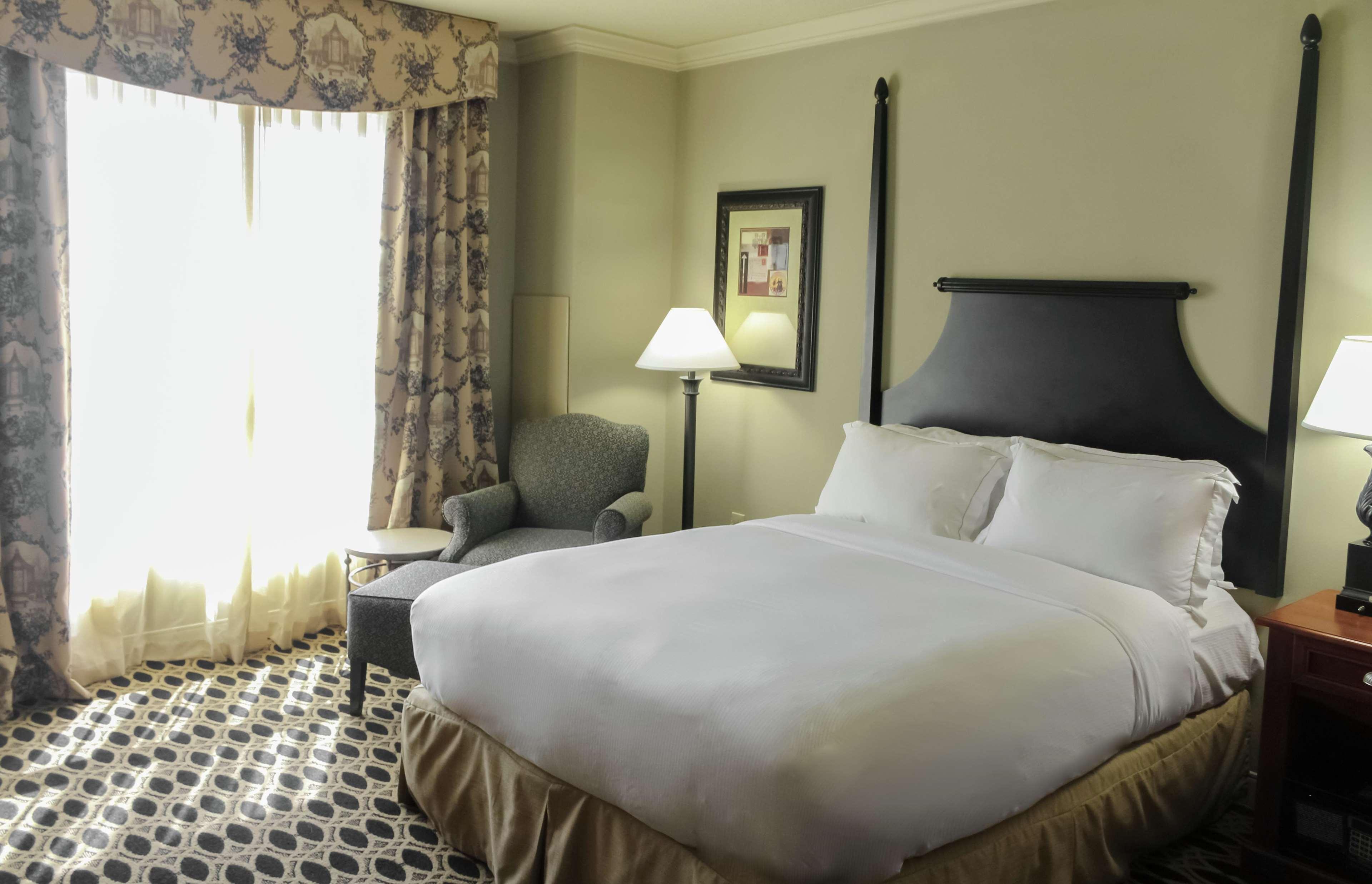 Hilton Center 4* Columbia
