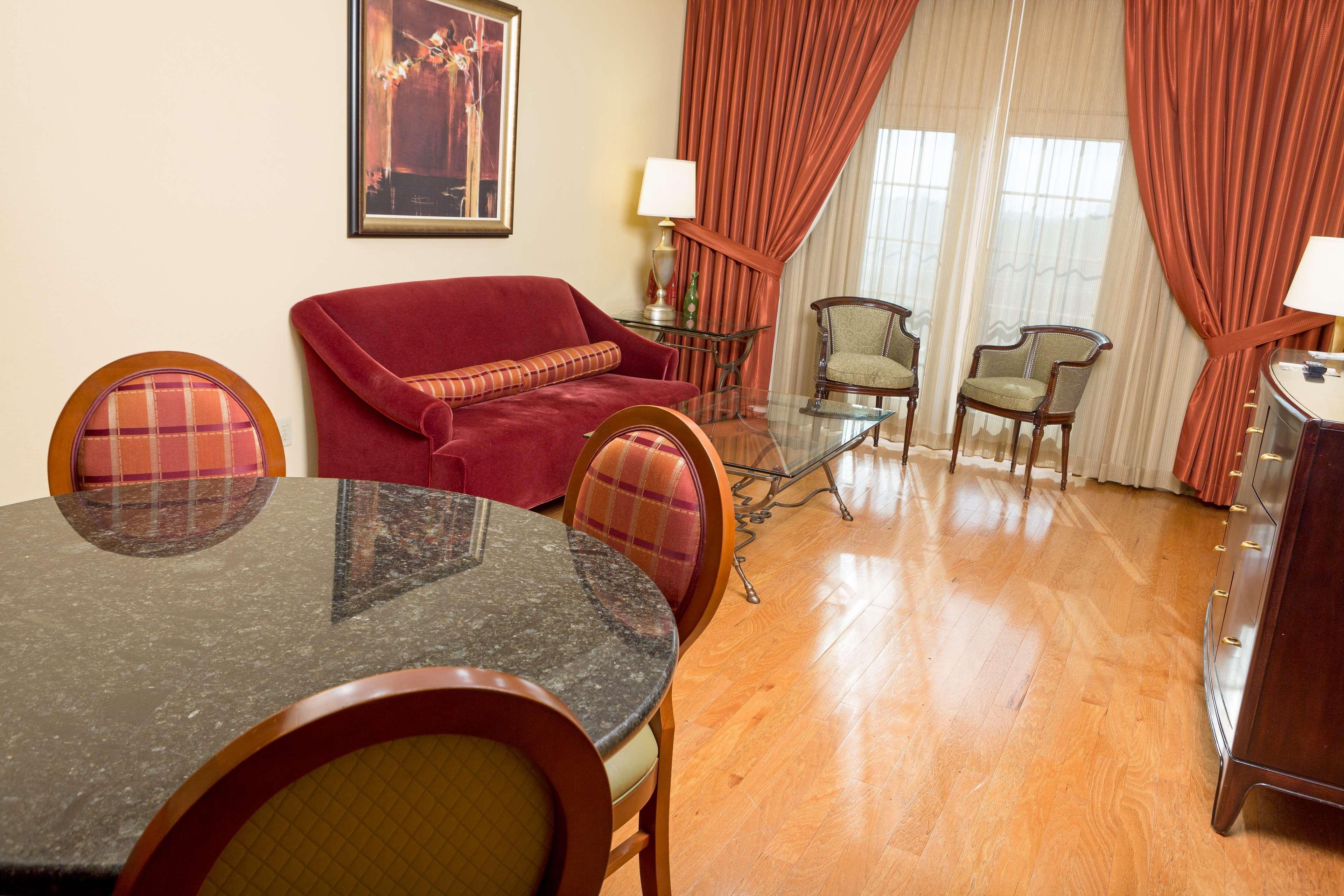 Embassy By Hilton Greystone Hotel