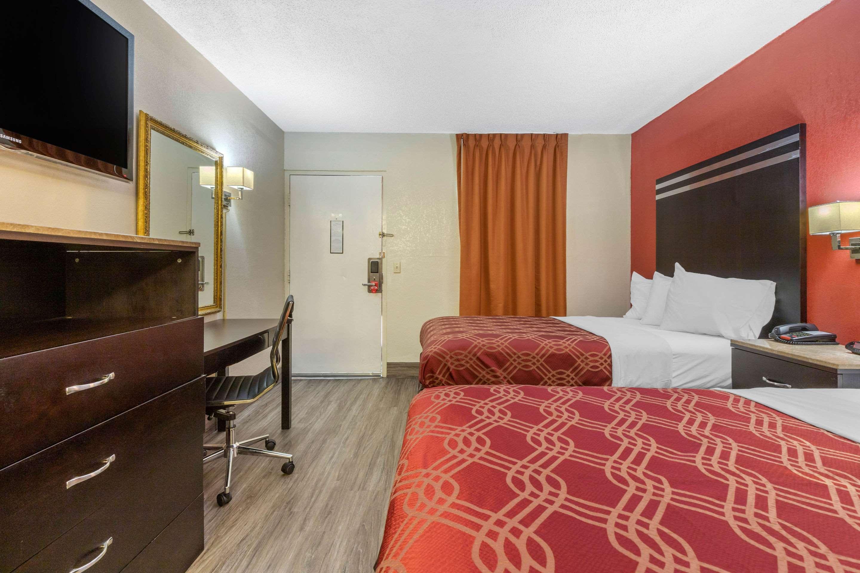 Hotel Econo Jackson