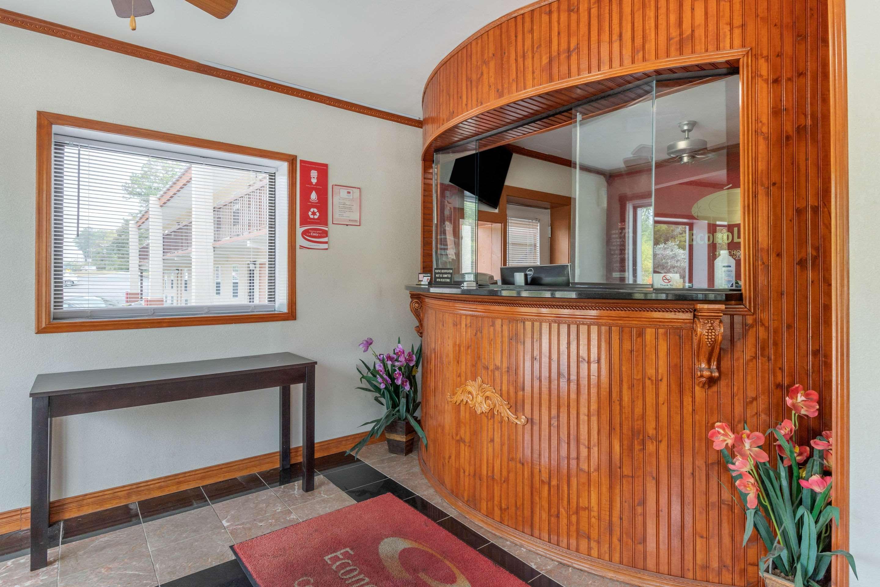 Hotel Econo Jackson