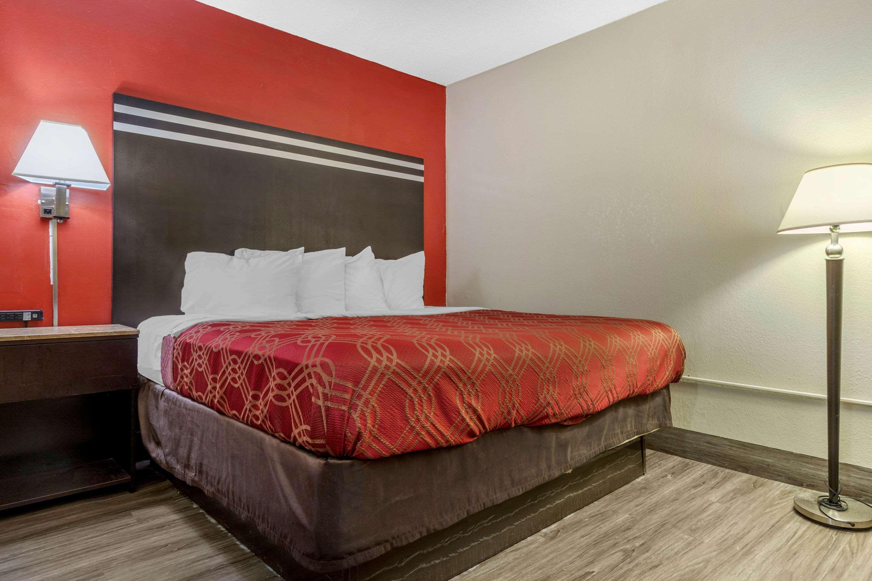 Hotel Econo Jackson Columbia