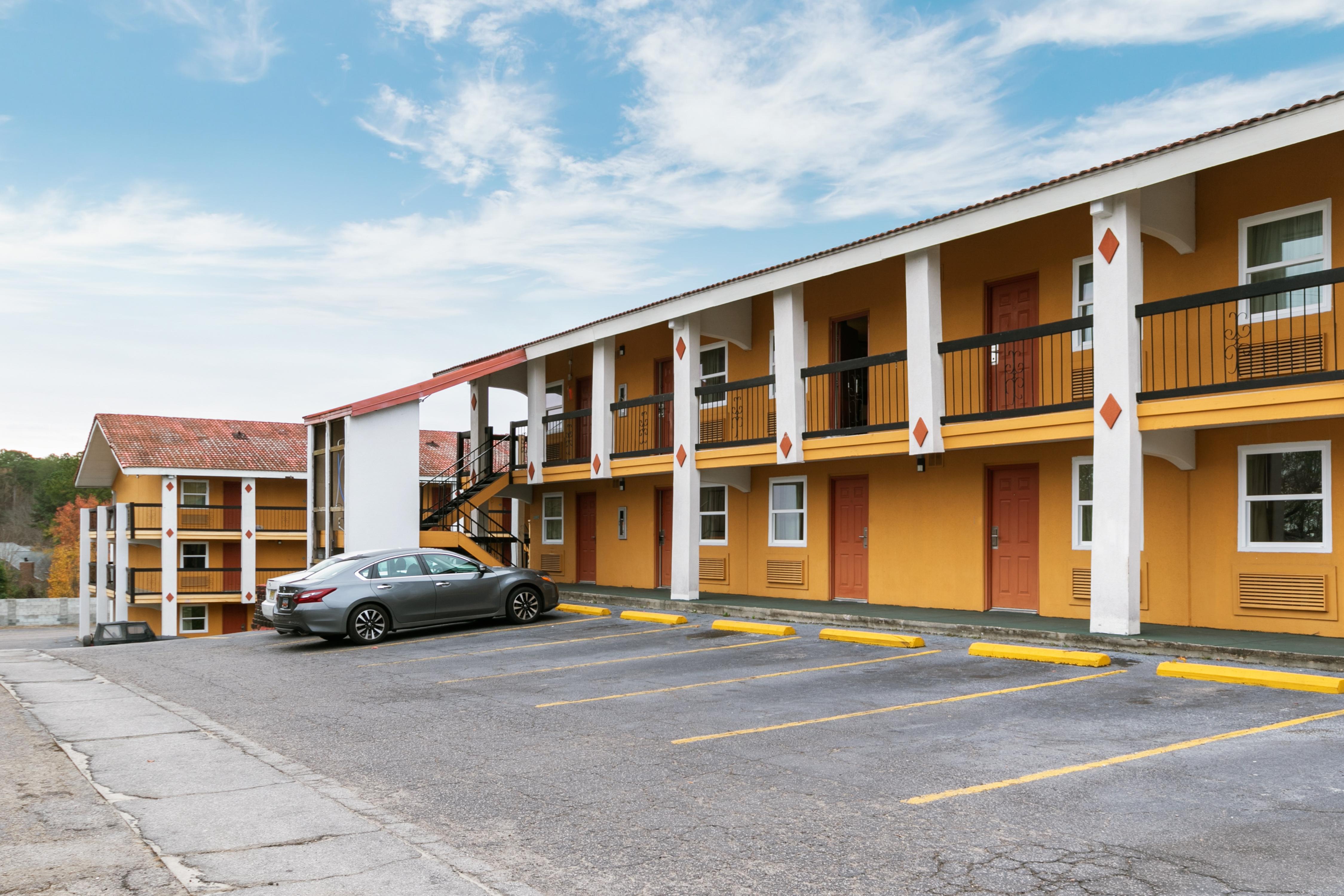 Hotel Oyo Sc I-20/i-26 2*