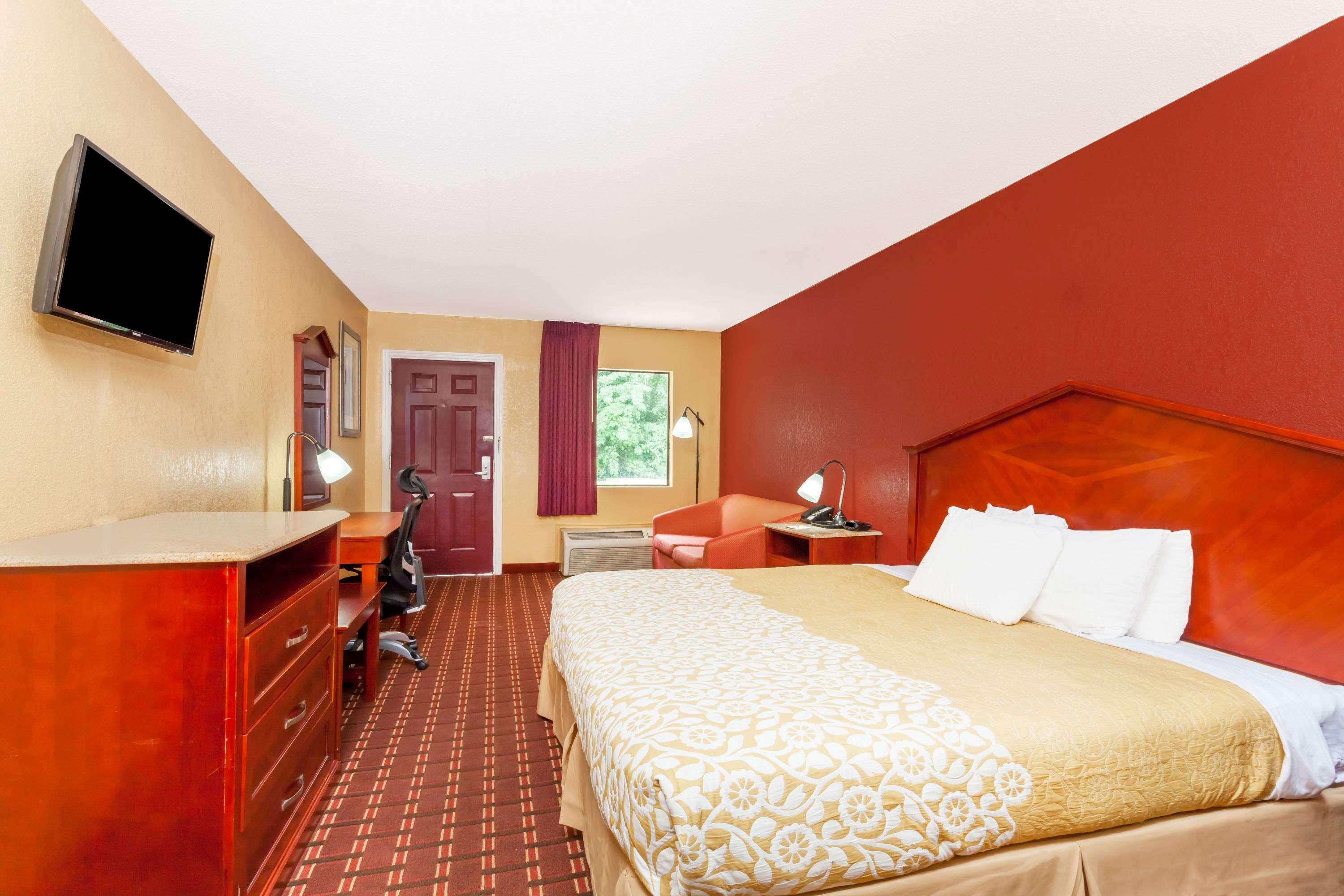 Days By Wyndham Hotel