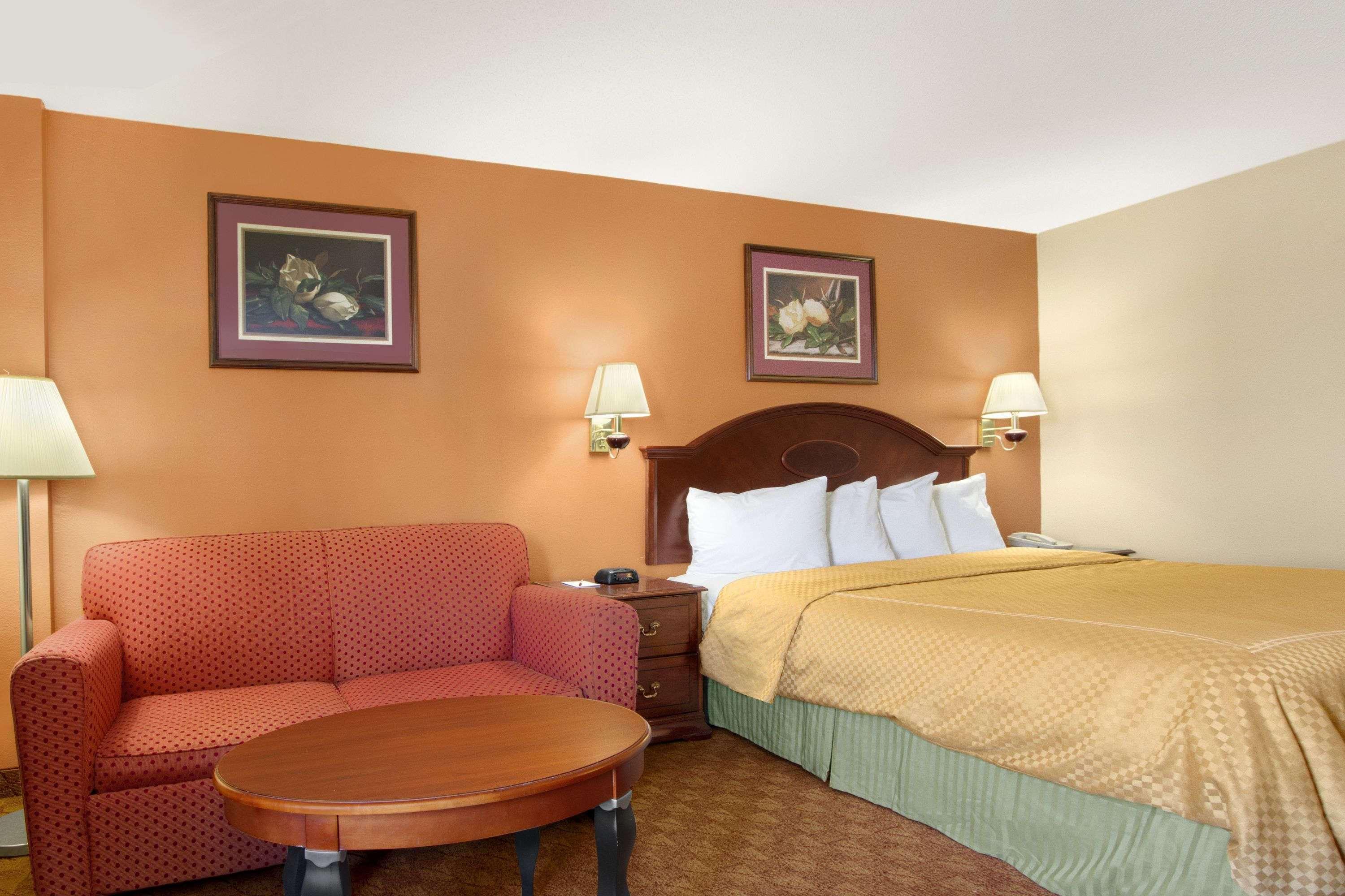 Ramada Limited - Hotel Columbia