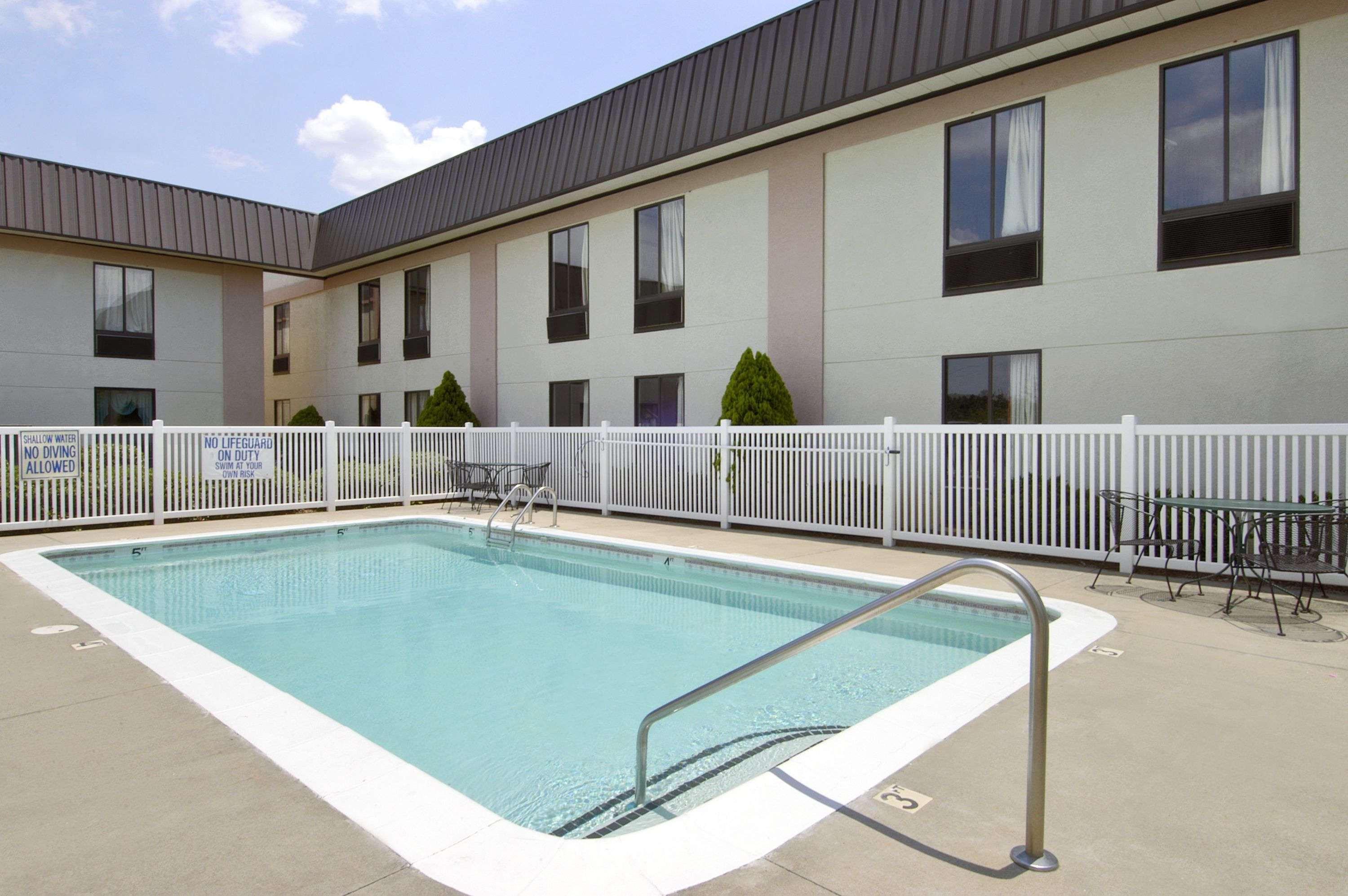 Ramada Limited - Columbia
