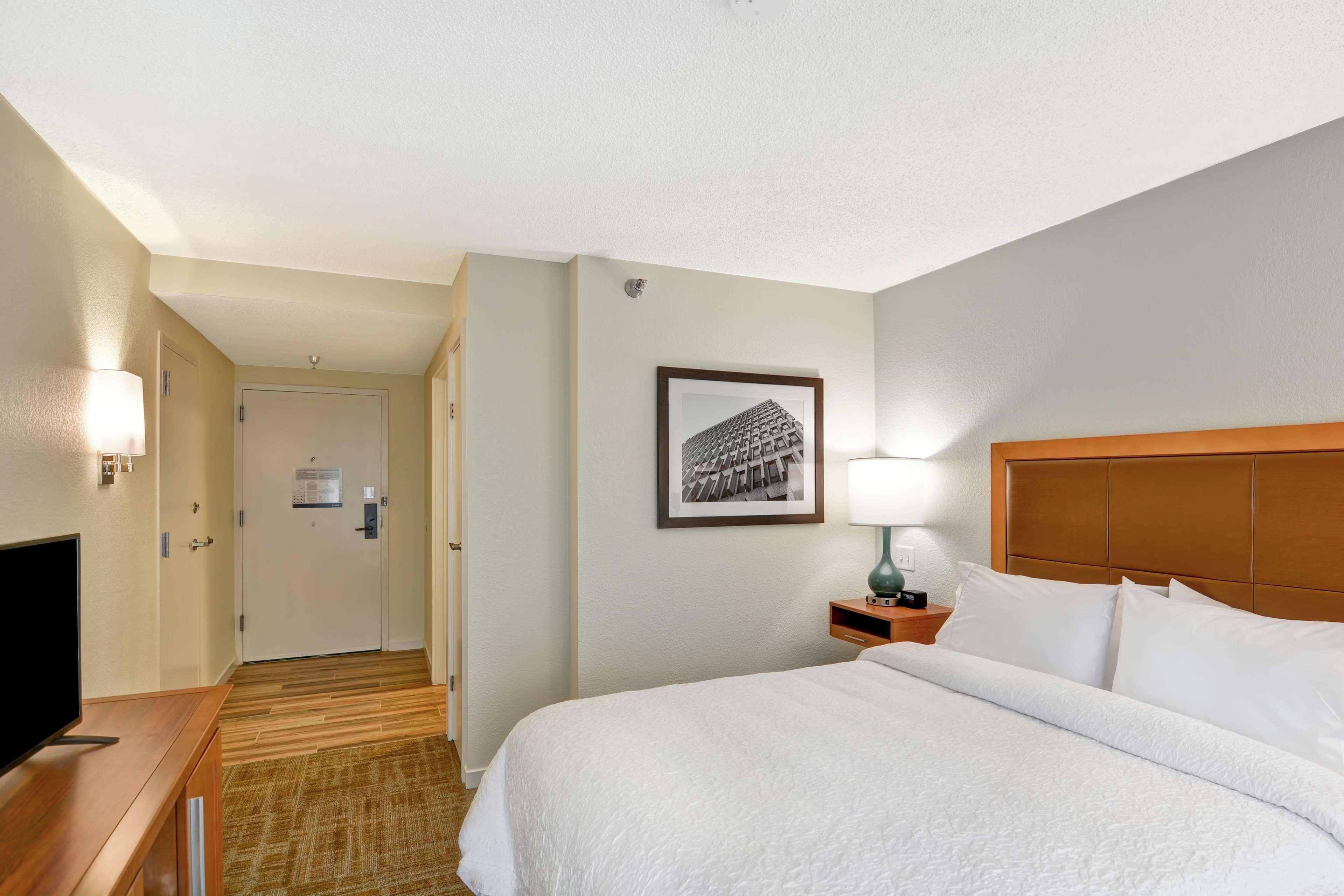 Hotel Hampton Columbia-i-26 Airport Columbia