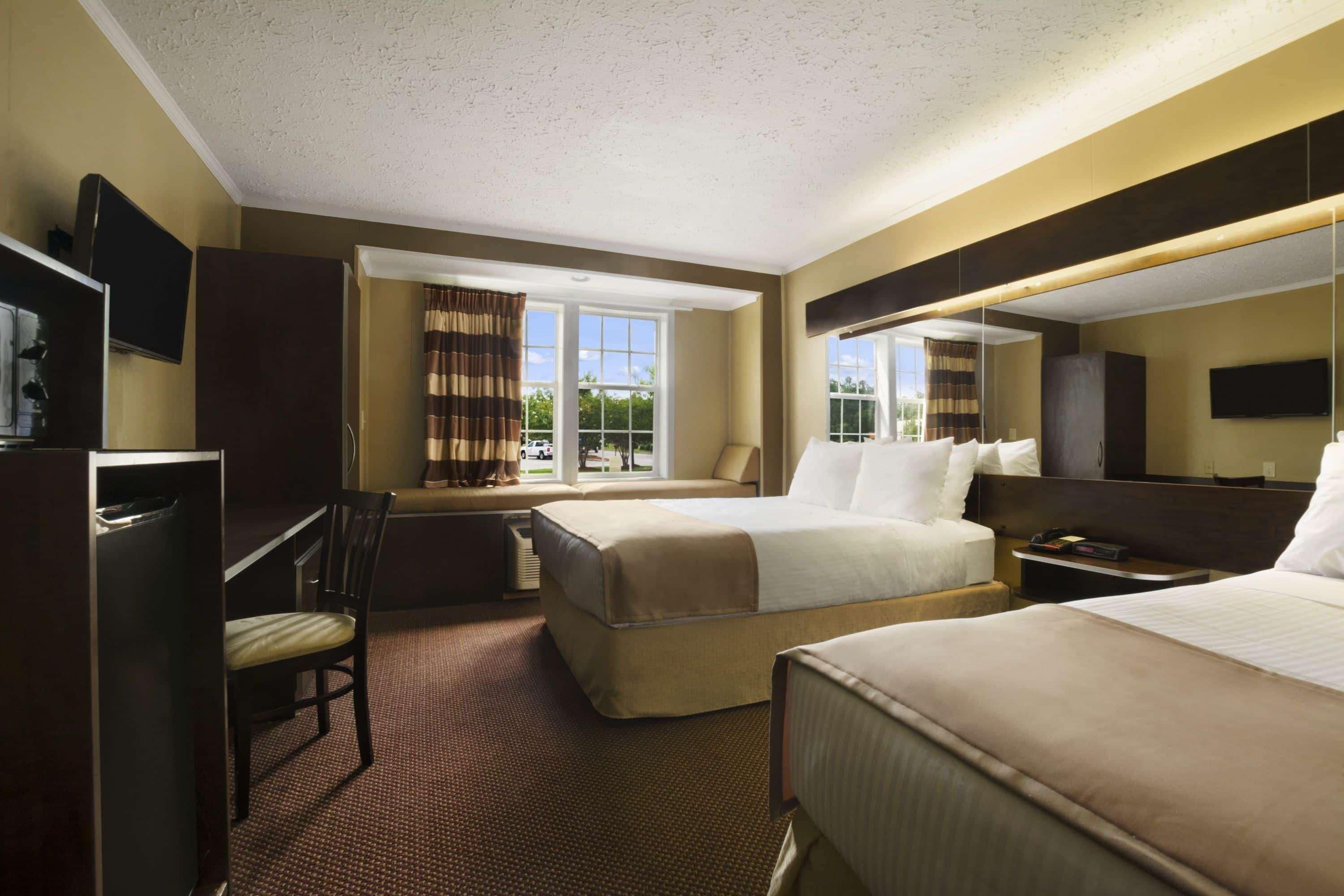 Microtel & By Wyndham Jackson N 3*