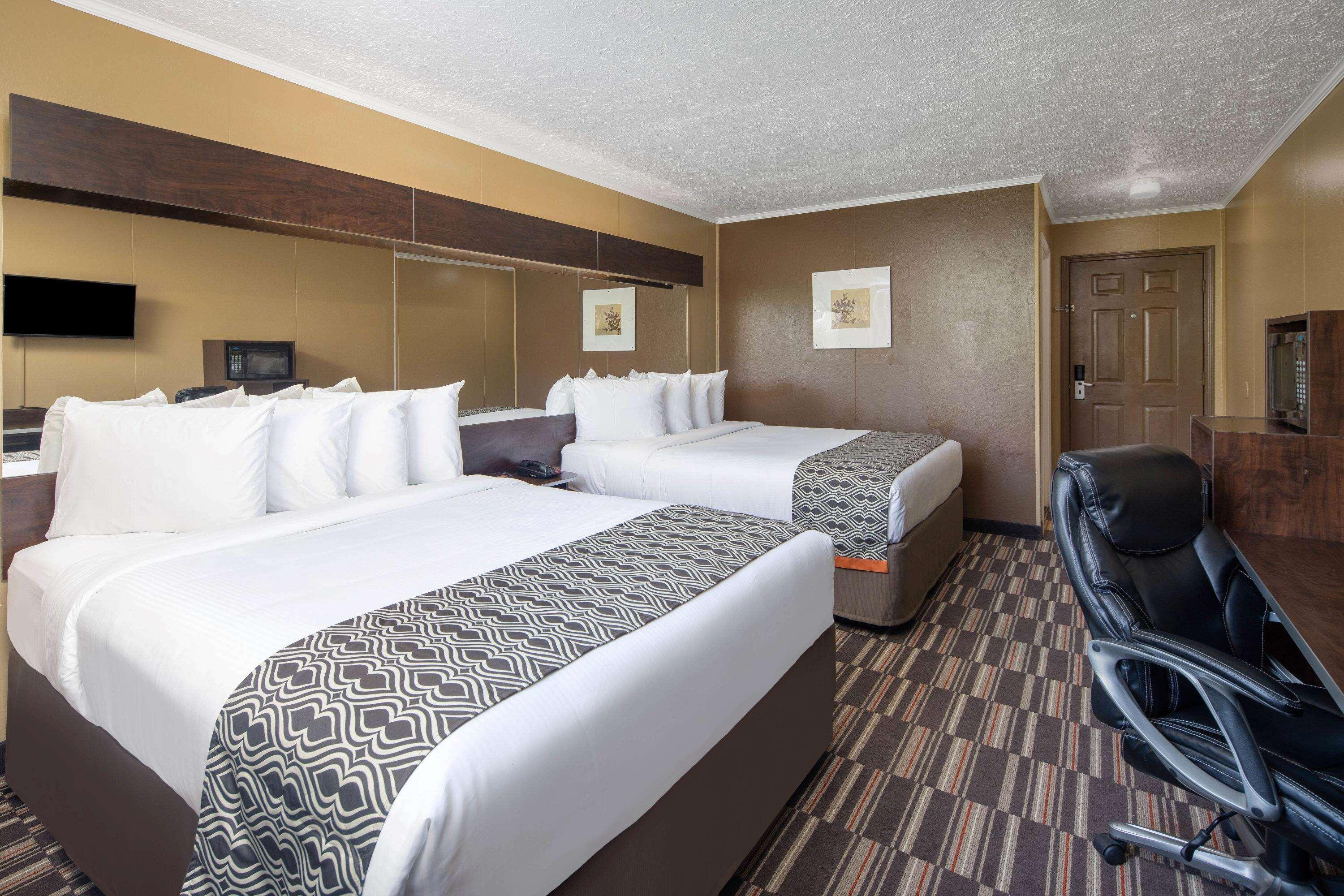 Microtel & By Wyndham Jackson N Hotel 3*