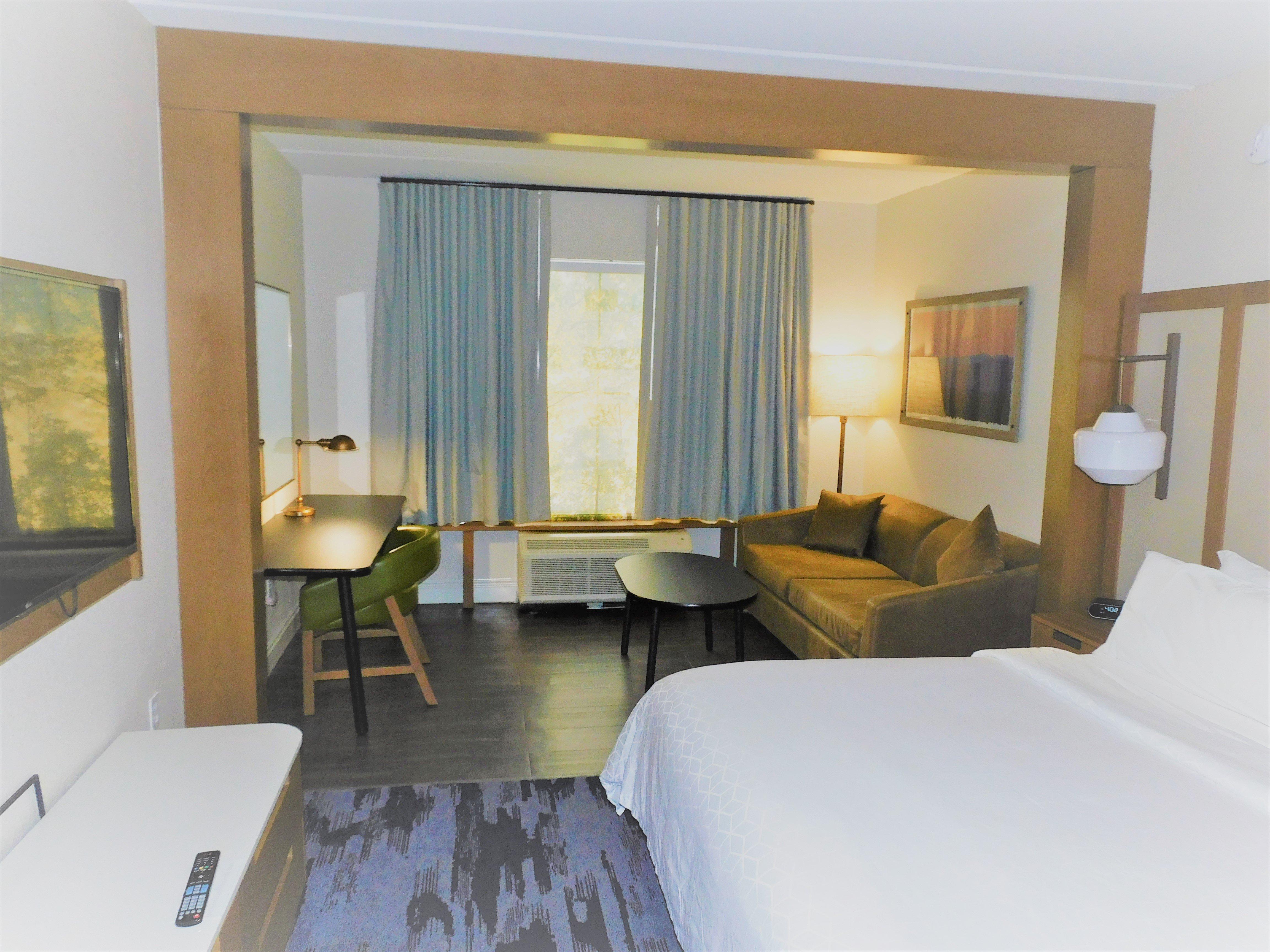 Fairfield & Downtown Hotel 2*