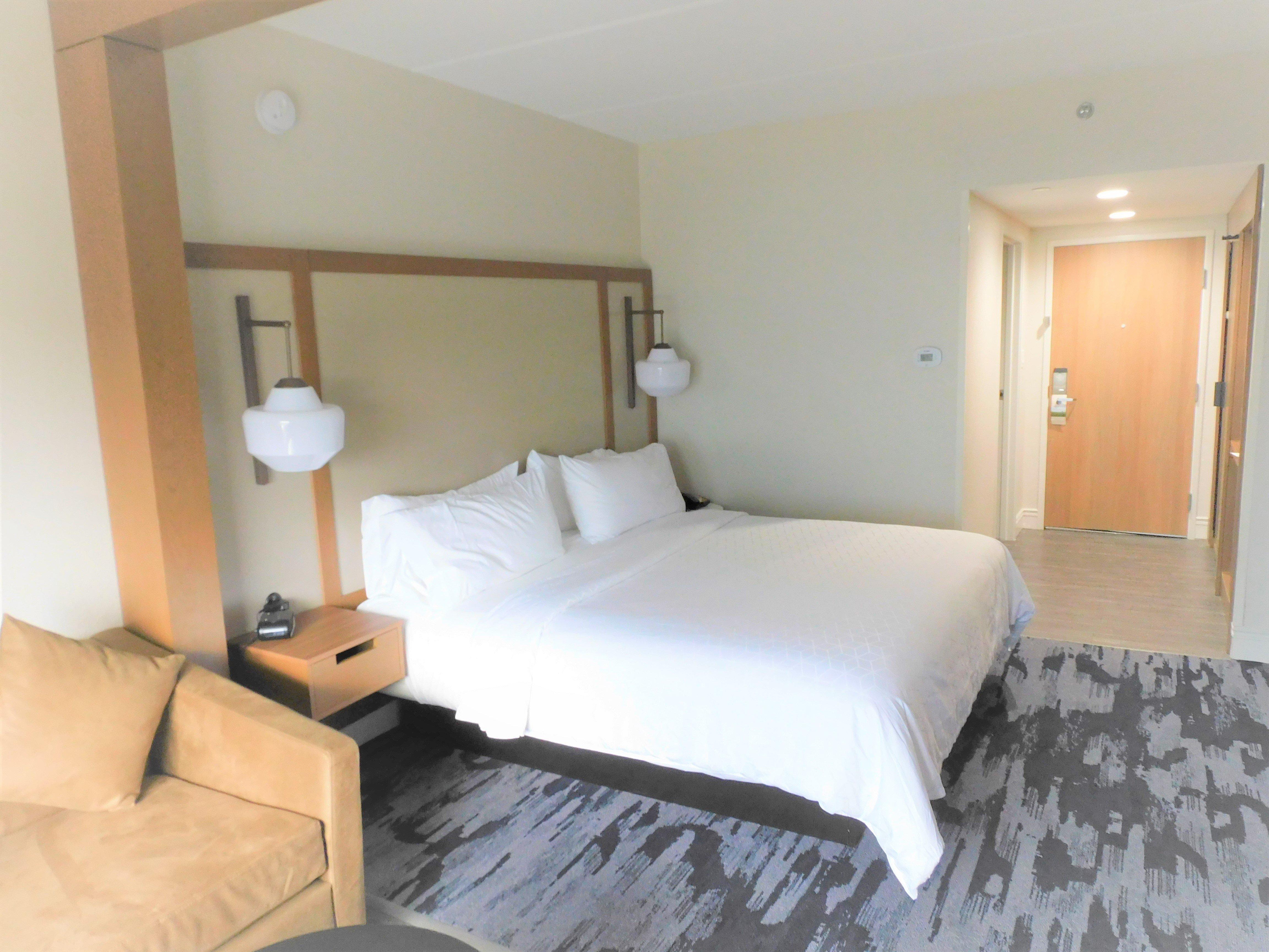 Hotel Fairfield & Downtown 2*