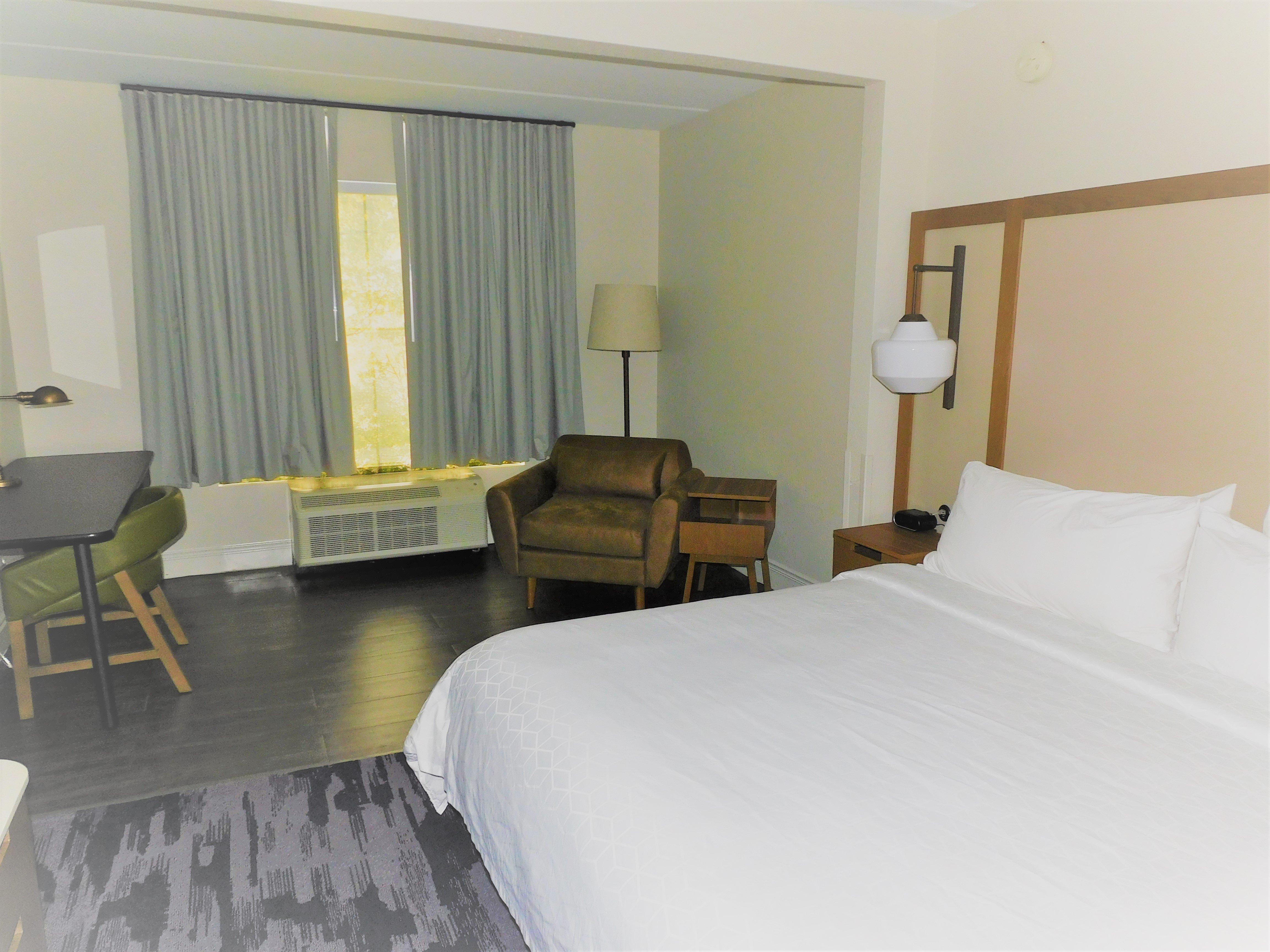 Fairfield & Downtown Hotel