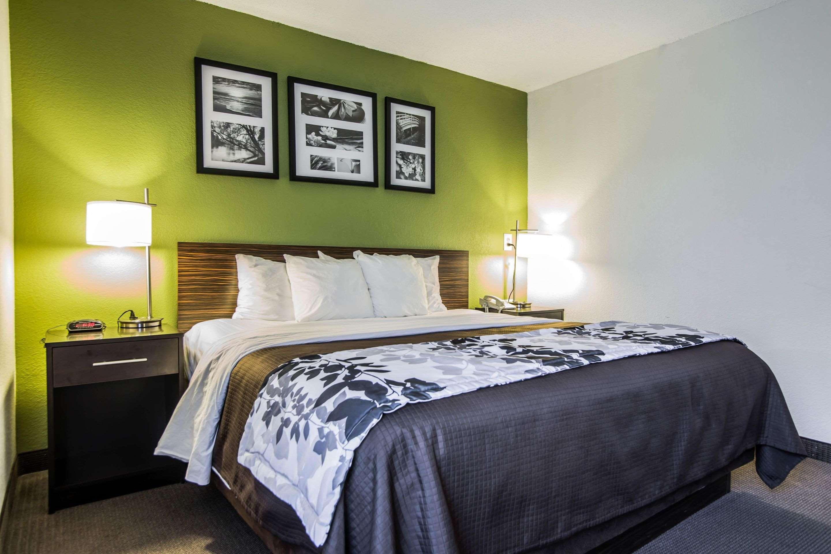 Sleep Airport Inn