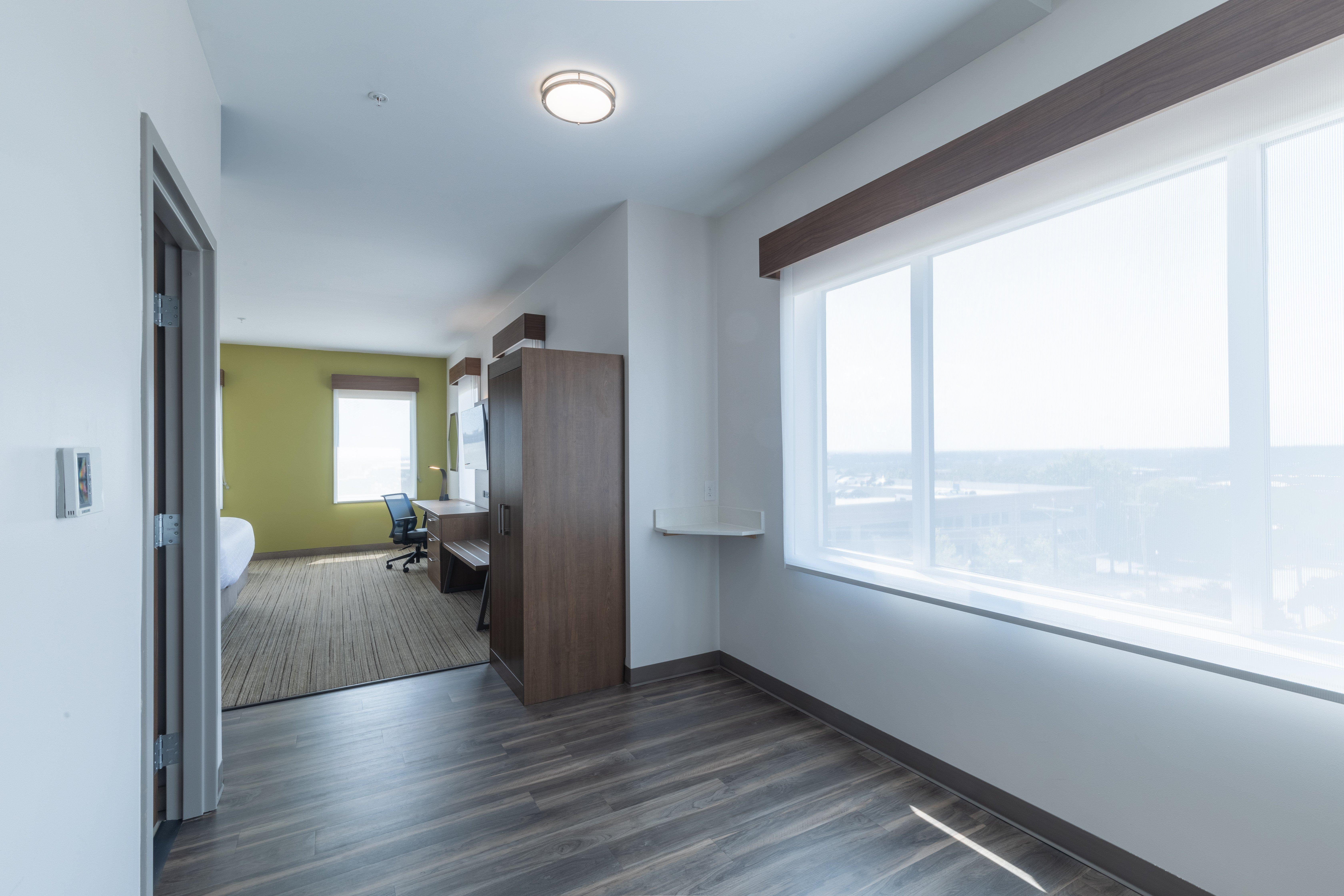 Express & Downtown The Vista By Ihg Hotel 3*