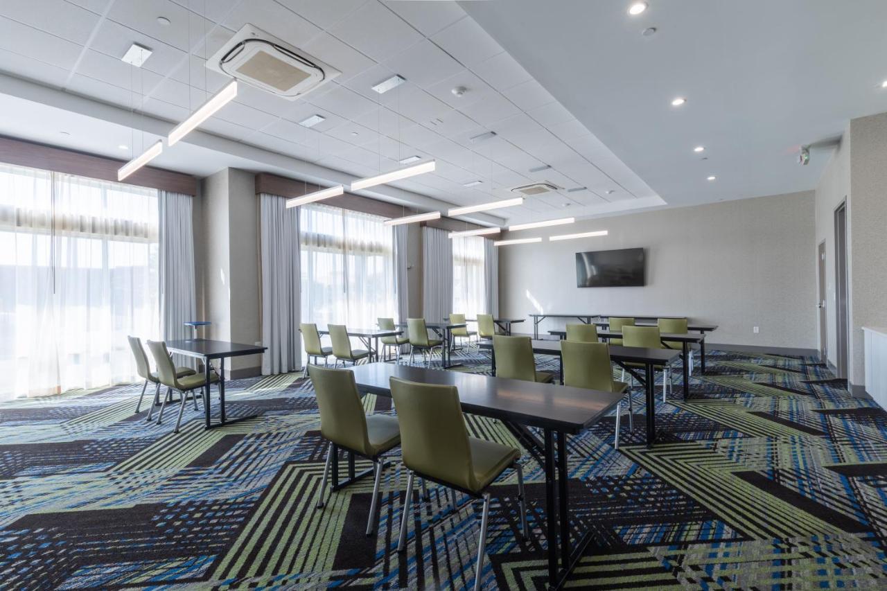 Hotel Express & Downtown The Vista By Ihg 3*