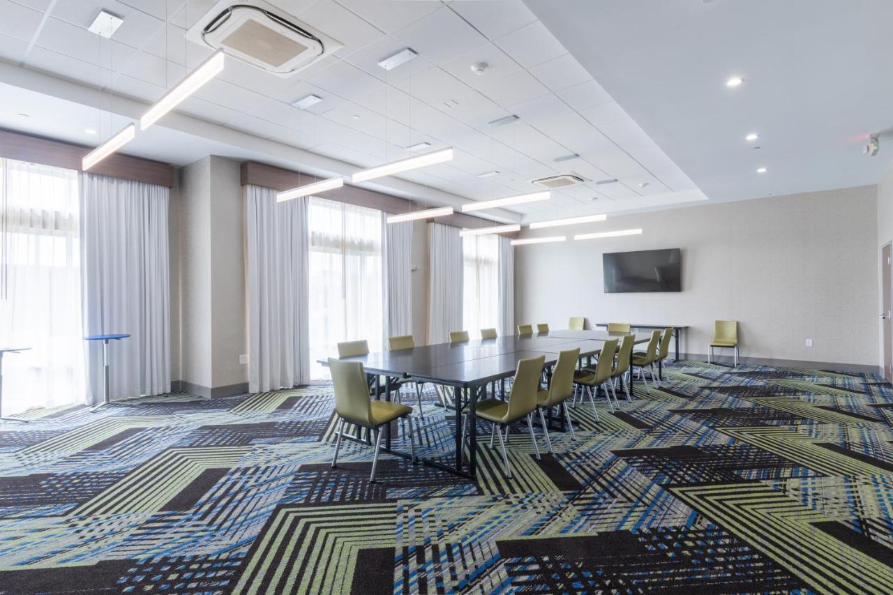 Express & Downtown The Vista By Ihg Hotel 3*