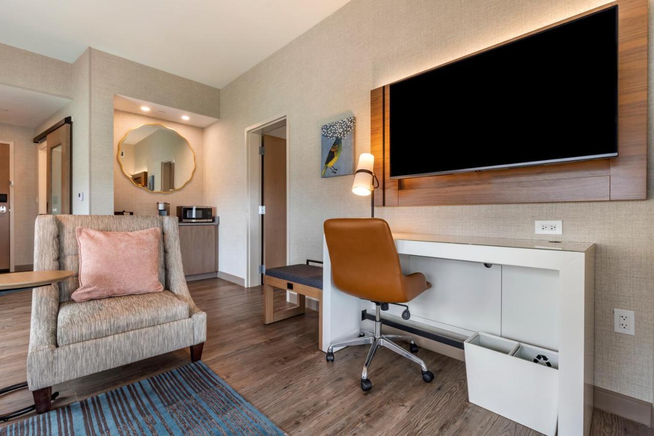 Cambria Downtown The Vista Columbia