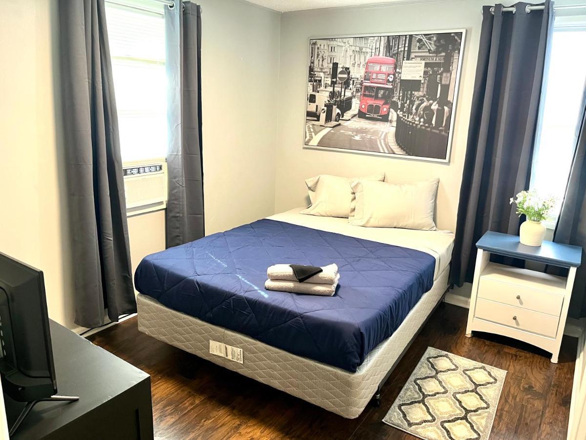 Apartment Renovated Mins From Hospital, Downtown, Ft Jackson, Stadium & State Fair Columbia