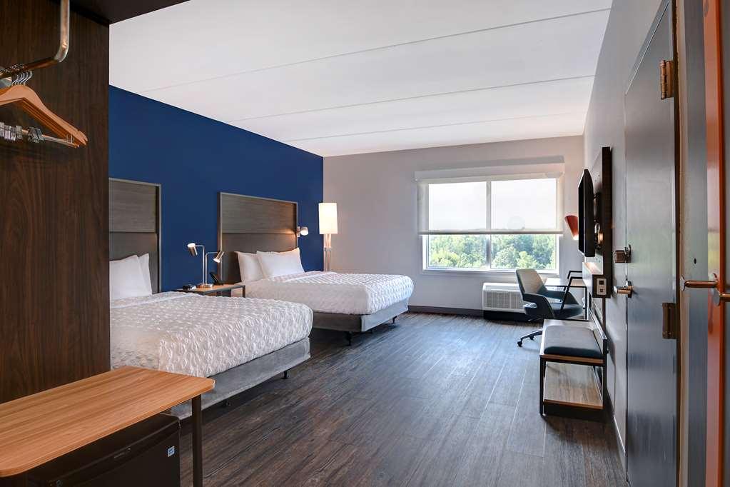 Tru By Hilton Greystone Hotel