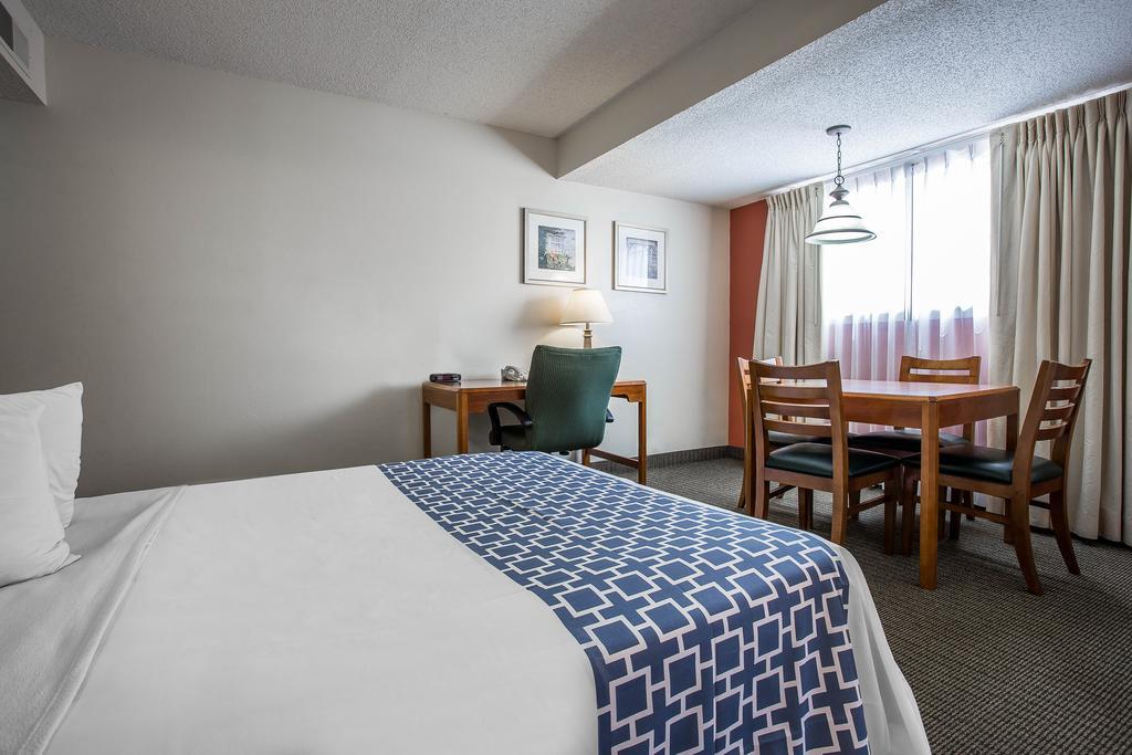 Hotel Cloverleaf - Columbia, Sc 2*