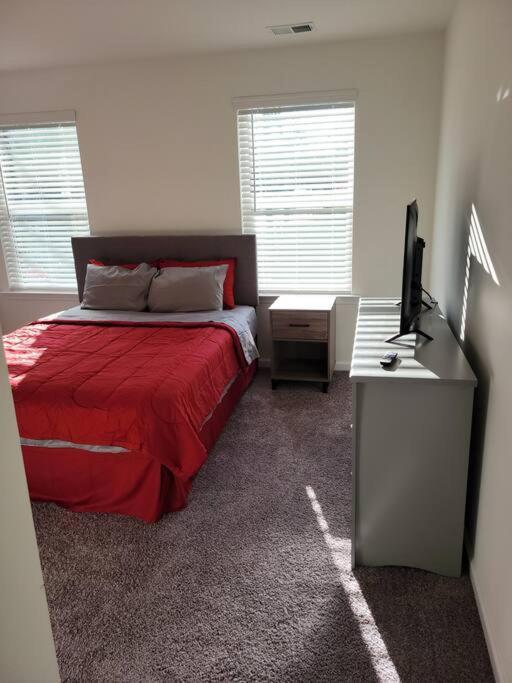 Sc 3745 New Townhouse Ft Jackson & Usc Apartment *
