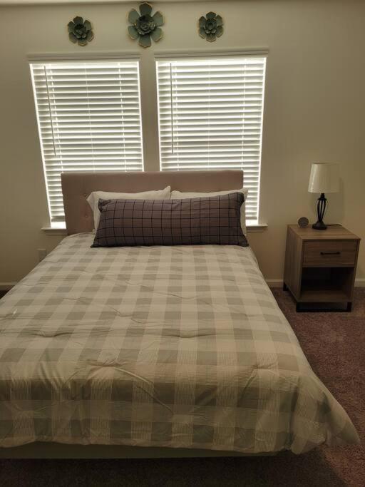 Apartment Sc 3755 New 2 Bedroom Townhouse Ft Jackson & Usc *