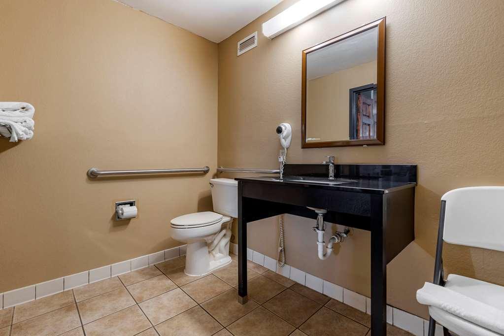 Quality And Ft Jackson Maingate Hotel Columbia