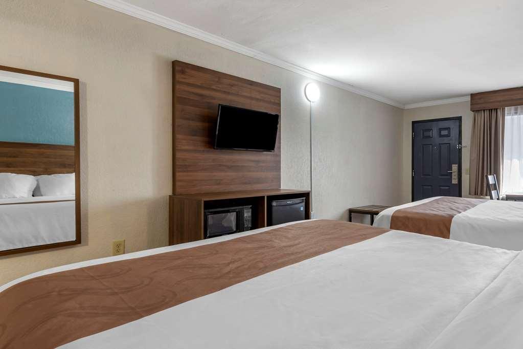Quality And Ft Jackson Maingate Hotel Columbia