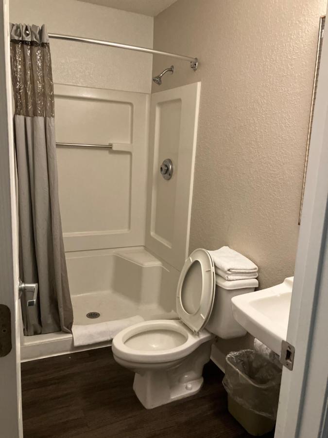 Hotel Intown Extended Sc - Broad River