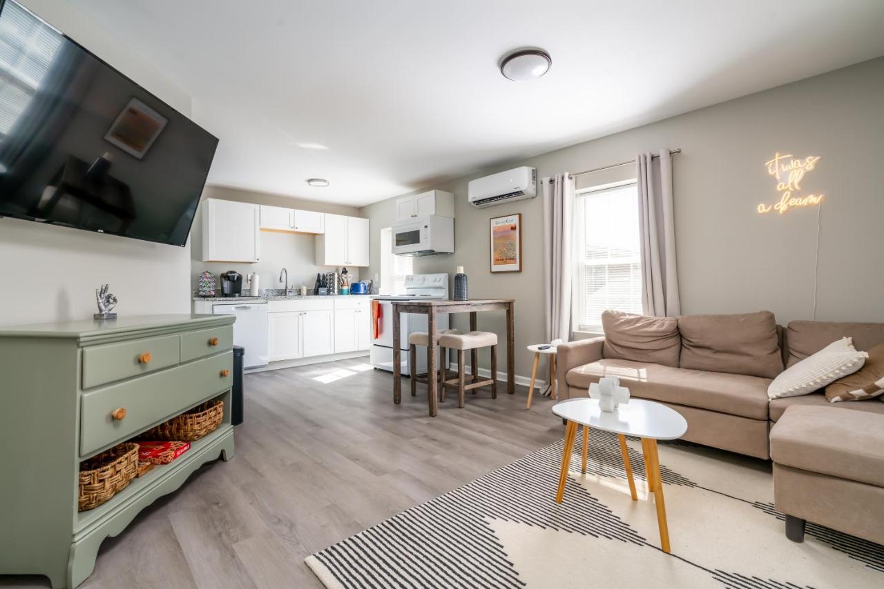 Apartment Vibrant 1 Bed Near Downtown Cola! Columbia