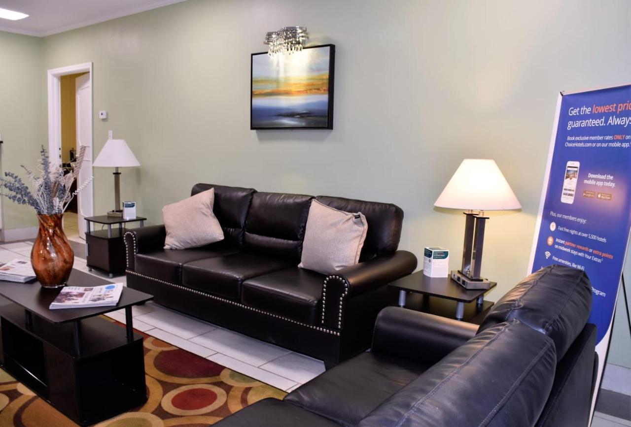 Hotel Suburban - Harbison Columbia