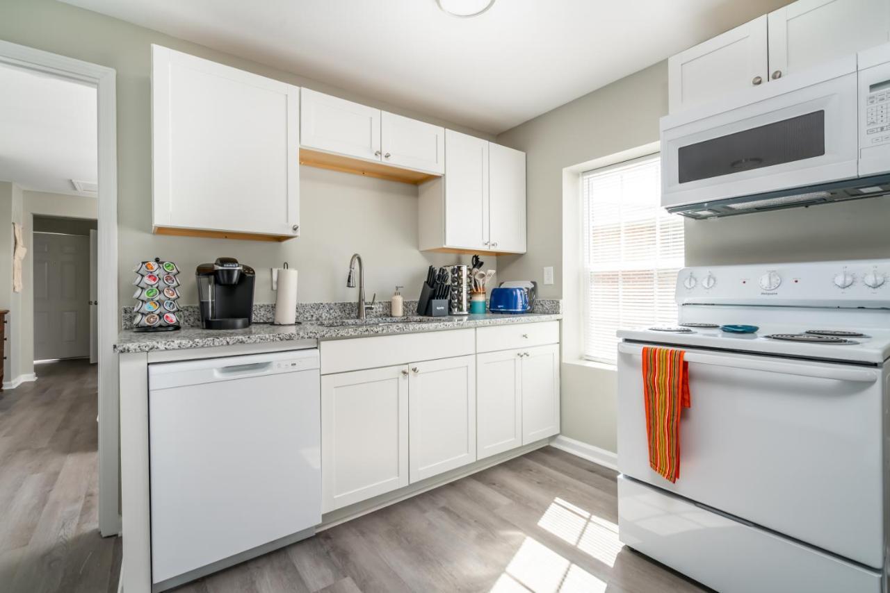 Vibrant 1 Bed Near Downtown Cola! * Columbia