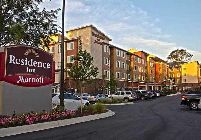 By Marriott Northwest/harbison 3*