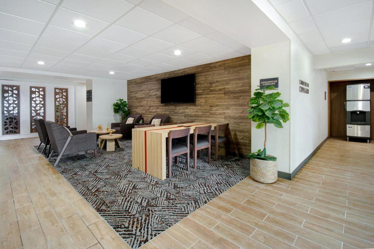 Hotel Candlewood Columbia-fort Jackson By Ihg Columbia