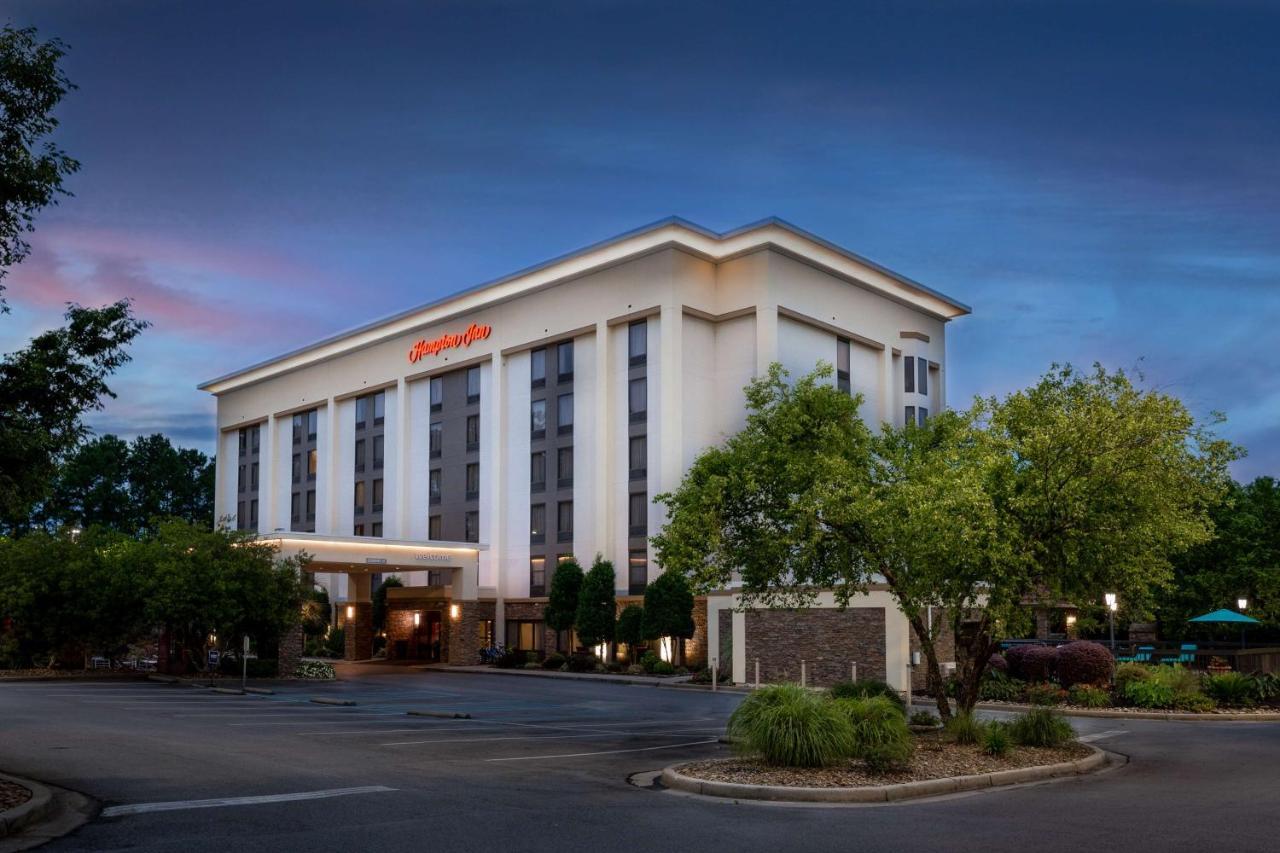 Hampton I-26/harbison Blvd Hotel 3*