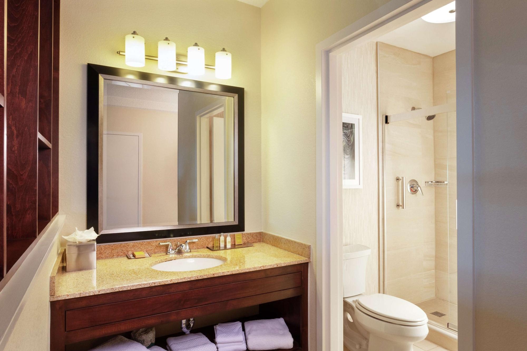 Doubletree By Hilton Hotel