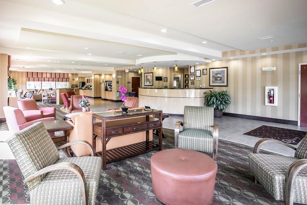 Comfort Northeast - Jackson 3*
