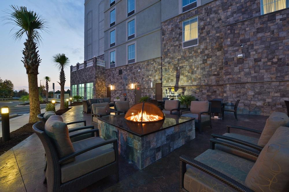Hampton & Columbia/southeast-fort Jackson Hotel