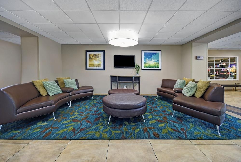 Hotel Candlewood Columbia-fort Jackson By Ihg 3*