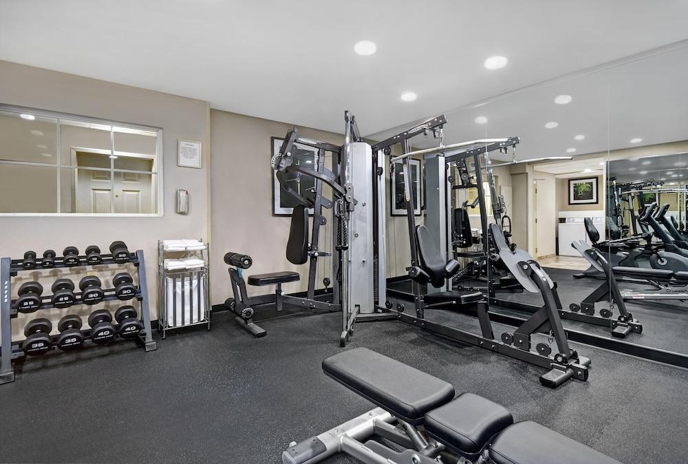Candlewood Columbia-fort Jackson By Ihg Columbia