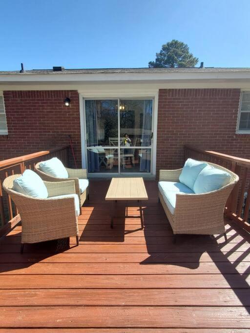 Updated Near Jackson Holiday home Columbia