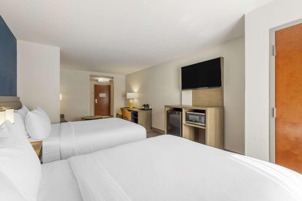 Hotel Comfort Northeast - Jackson