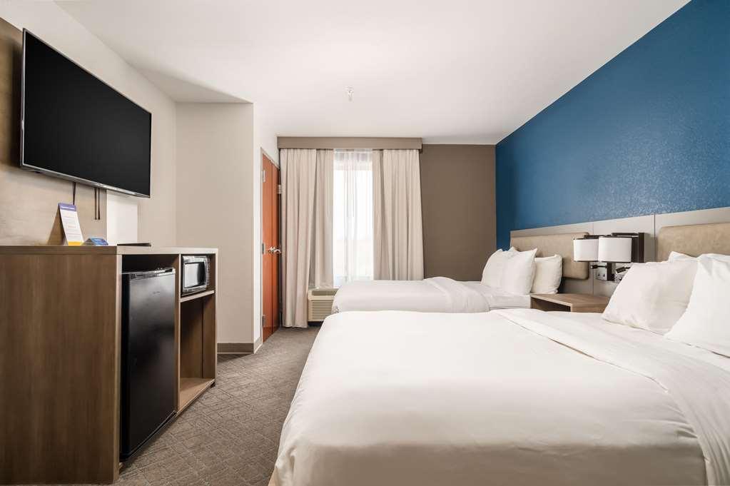 Hotel Comfort Northeast - Jackson 3*