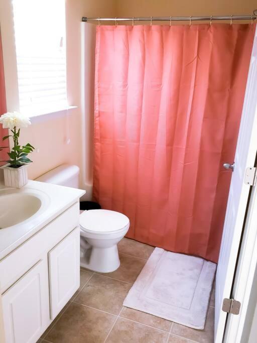 Holiday home Beautiful Private Near Ft Jackson, Starbucks, Shopping And Dining! *