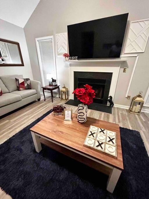 3br Convenient Retreat! Holiday home