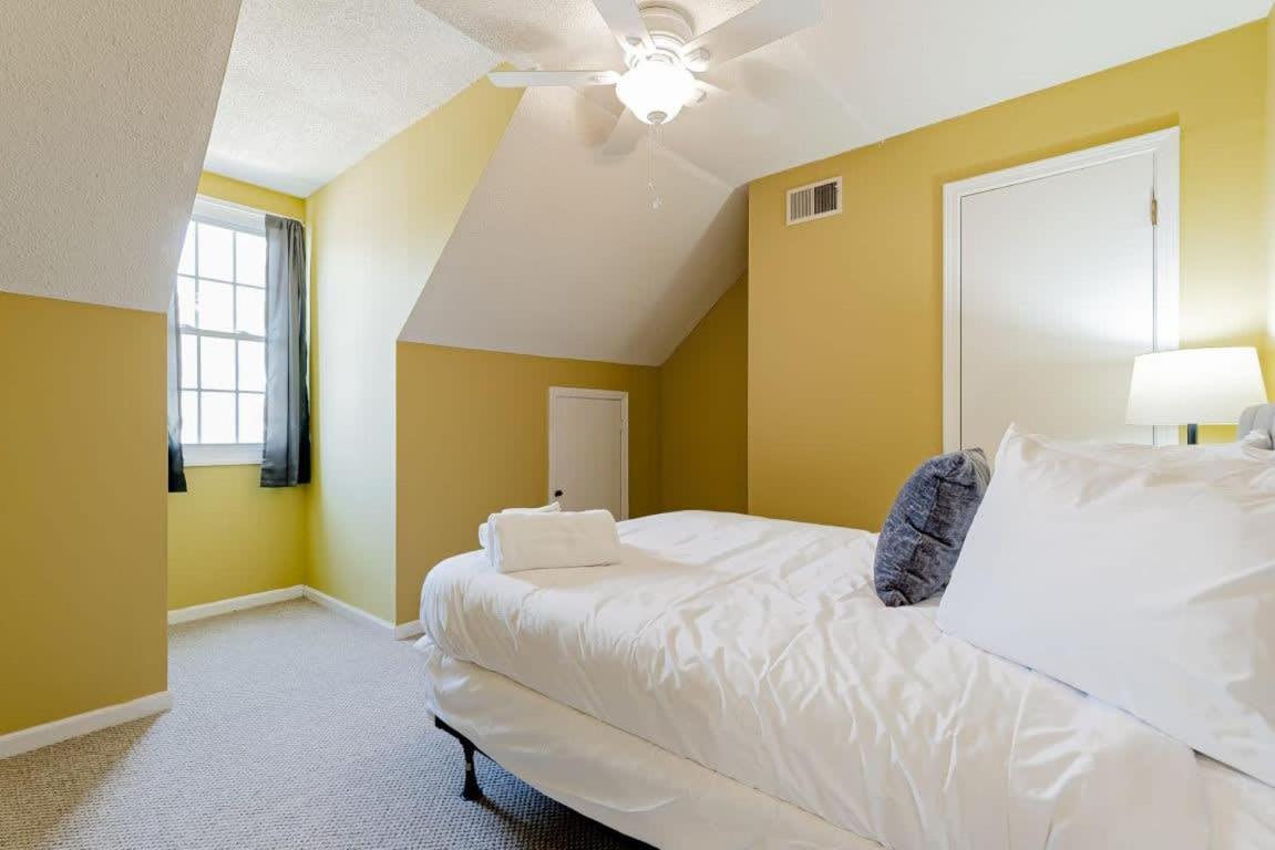 Holiday home Breeze On Inn- Mins To Ft Jackson