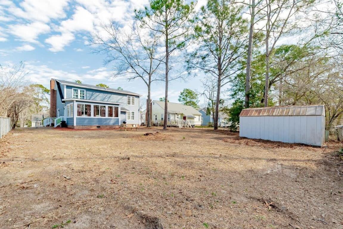 Breeze On Inn- Mins To Ft Jackson Holiday home *