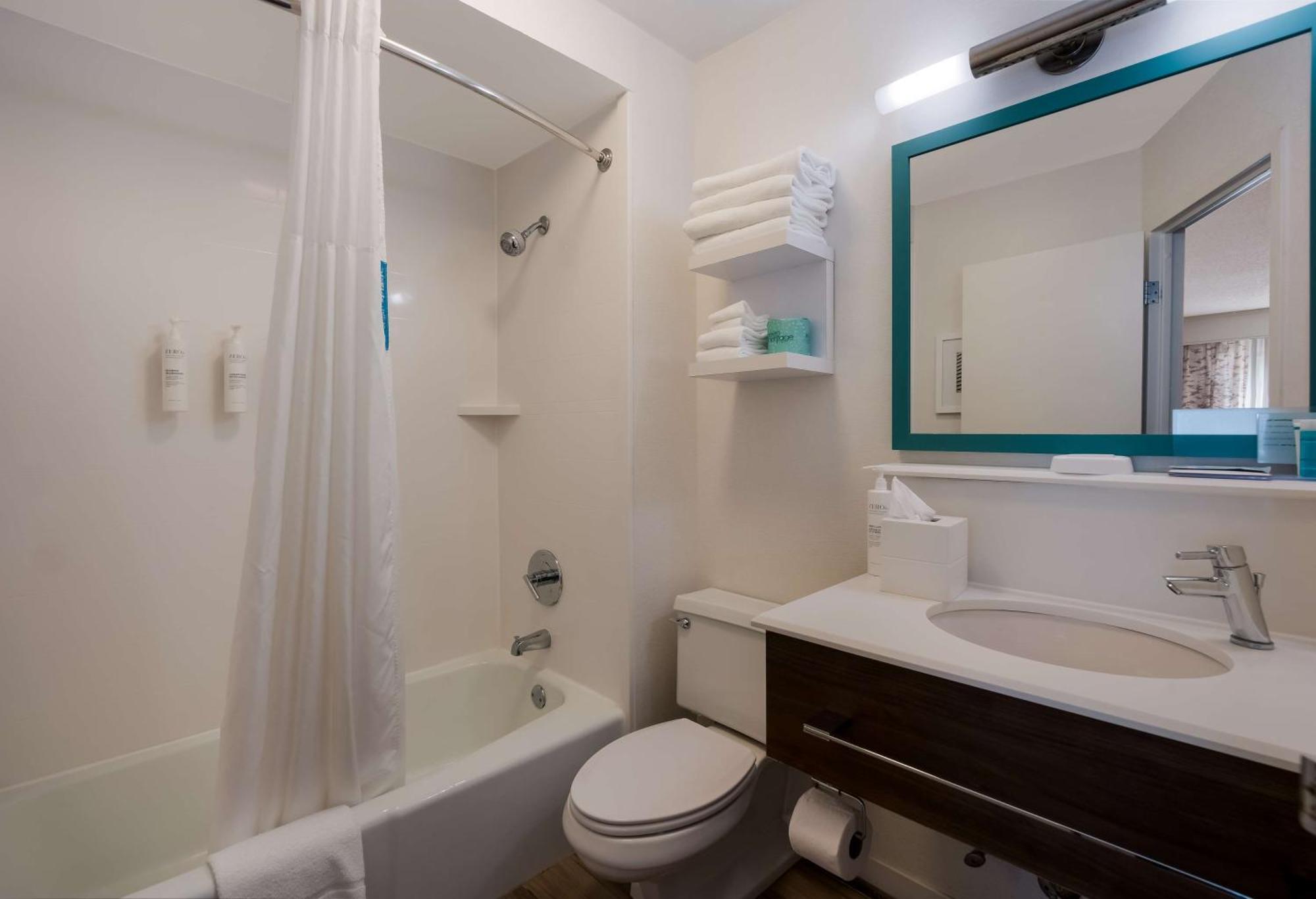 Hampton Columbia-i-26 Airport Hotel